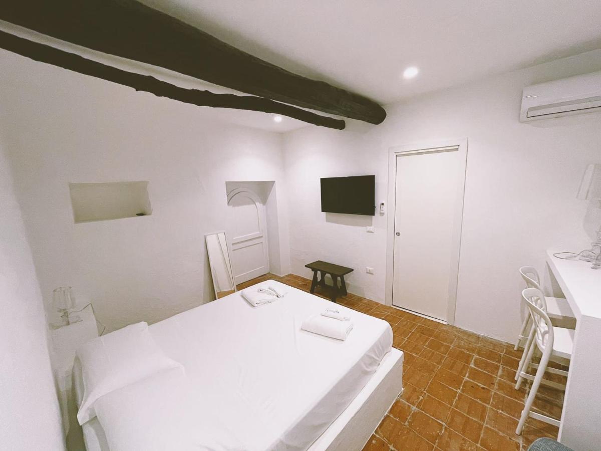 La Casa Del Nespolo Bed & Breakfast Capo d'Orlando Exterior photo